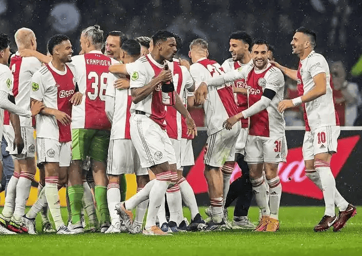 周六013德甲前瞻：美因茨VS拜仁，残阵对决！南大王轮换仍难阻连胜